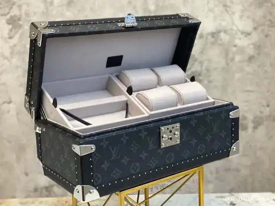 Official oldcobbler VUITTON COFFRET LOUIS ACCESSOIRES 0607